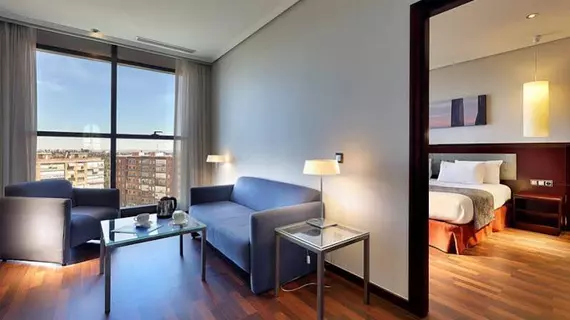 Hotel Vía Castellana | Madrid Özerk Topluluğu - Madrid (ve civarı) - Chamartin