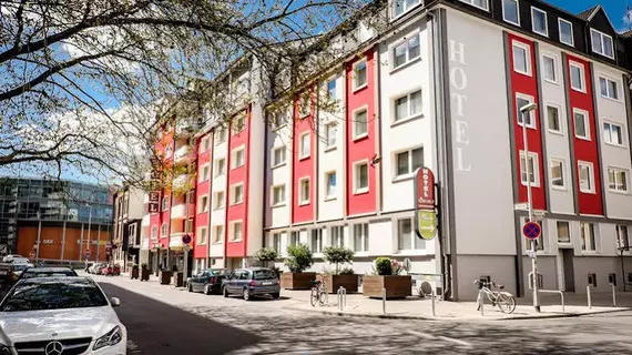 Hotel Königshof am Funkturm | Aşağı Saksonya - Hannover (ve civarı) - Hannover - Centre