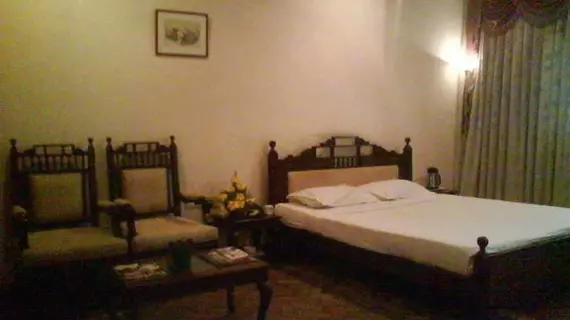 Athithi Inn | Telangana - Haydarabad (ve civarı) - Haydarabad - Ameerpet