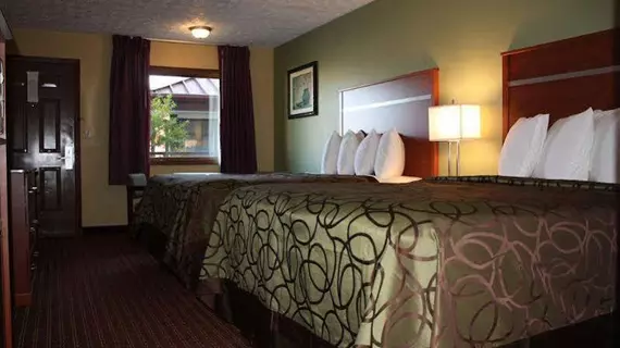 BAYMONT INN & SUITES PIGEON FO | Tennessee - Gatlinburg - Pigeon Forge (ve civarı) - Pigeon Forge