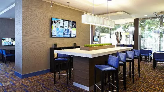 Courtyard by Marriott Los Angeles LAX / Century Boulevard | Kaliforniya - Los Angeles County - Los Angeles - LAX Bölgesi