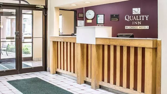 Quality Inn Elyria | Ohio - Cleveland (ve civarı) - Elyria