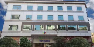 Hotel Vinyasa