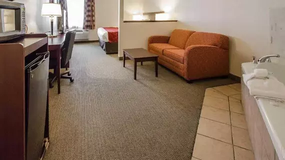 Comfort Suites Jeffersonville | Indiana - Jeffersonville - Clarksville (ve civarı) - Jeffersonville