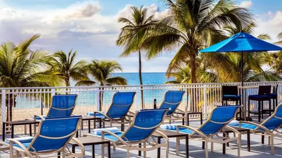 Courtyard By Marriott Fort Lauderdale Beach | Florida - Fort Lauderdale (ve civarı) - Fort Lauderale