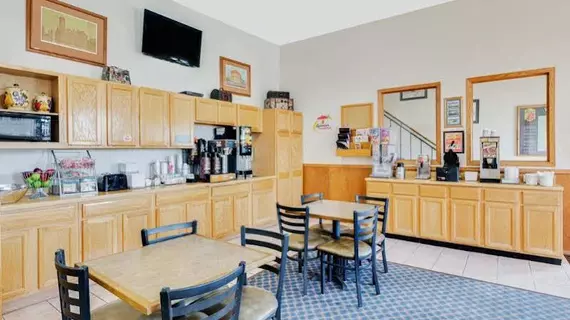 Super 8 Motel - Keokuk | Iowa - Burlington (ve civarı) - Keokuk