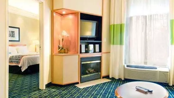 Fairfield Inn & Suites Worcester Auburn | Massachusetts - Worcester (ve civarı) - Auburn