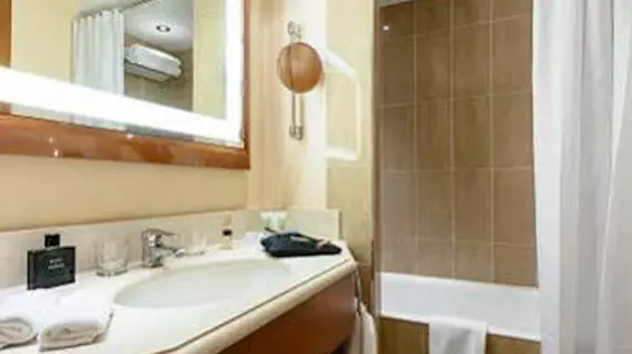 Clarion Suites Cannes Croisette | Provence - Alpes - Cote d'Azur - Var - Cannes (ve civarı) - Cannes