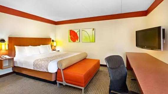 La Quinta Inn & Suites Houston Southwest | Teksas - Houston (ve civarı) - Houston