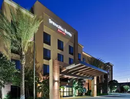 SpringHill Suites Corona Riverside | Kaliforniya - Riverside County - Riverside (ve civarı) - Corona