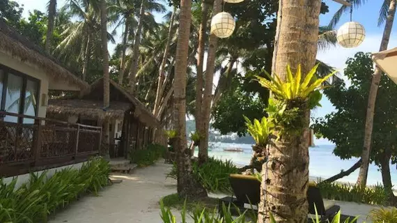 Rieseling Boracay Beach Resort | Aklan - Malay