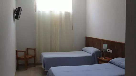 Hostal Mont Royal | Valencia Bölgesi - Alicante (vilayet) - Alicante - Vista Hermosa de la Cruz - Cabo de las Huertas