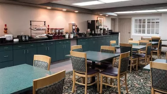 Economy Inn and Suites | Louisiana - Bossier Parish - Shreveport (ve civarı) - Shreveport