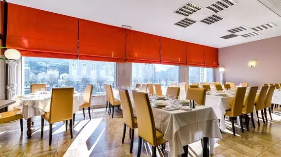 Hôtel Miramont | Occitanie - Hautes-Pyrenees - Lourdes - Tarbes (ve civarı) - Lourdes