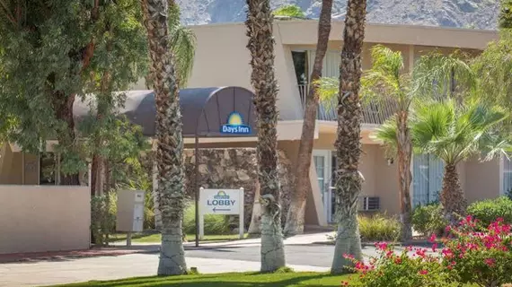 Days Inn Palm Springs | Kaliforniya - Imperial County - Palm Springs (ve civarı) - Palm Springs