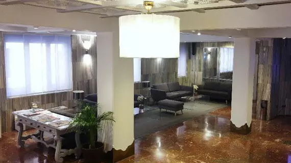 Hotel Carlos V | Castilla - La Mancha - Toledo (vilayet) - Toledo - Yahudi Mahallesi - Toledo Kent Merkezi