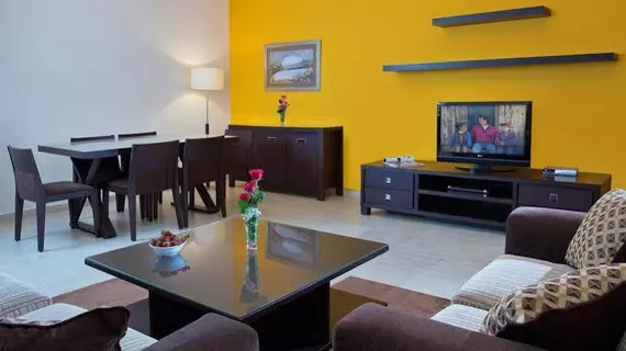 TIME Topaz Hotel Apartment | Dubai - Dubai