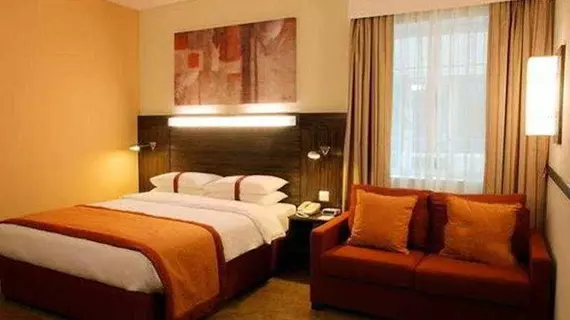 Holiday Inn Express Dubai Safa Park | Dubai - Dubai