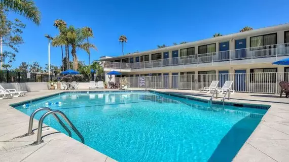 Motel 6 San Diego - Hotel Circle | Kaliforniya - San Diego County - San Diego - Mission Valley