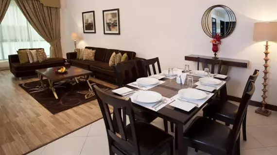 Al Waleed Palace Hotel Apartments - Oud Metha | Dubai - Dubai