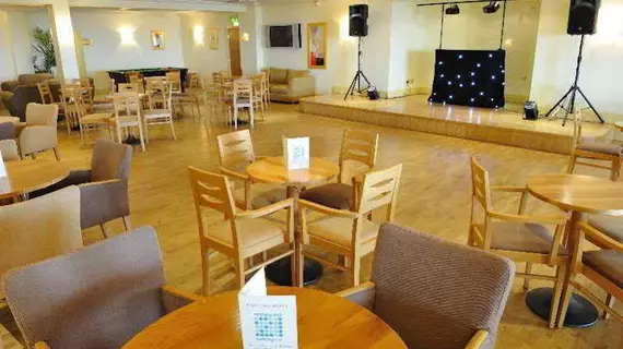 Carousel Hotel | Lancashire (kontluk) - Blackpool - Güney Sahili