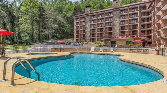 Quality Inn & Suites | Tennessee - Gatlinburg - Pigeon Forge (ve civarı) - Gatlinburg