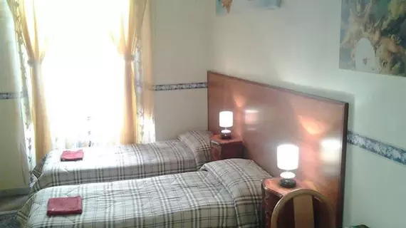 Confort B&B | Lazio - Roma (ve civarı) - Roma Kent Merkezi - Esquilino