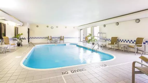 Best Western Plus Mishawaka Inn | Indiana - South Bend (ve civarı) - Mishawaka