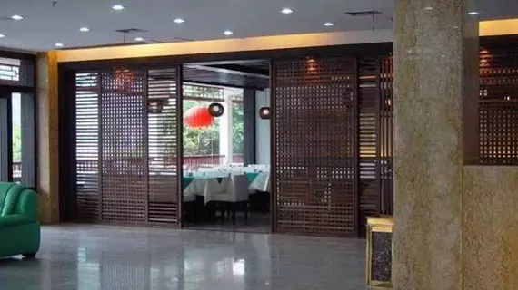 Yangshuo Regency Holiday Hotel | Guangksi - Guilin