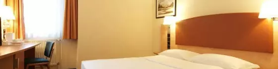 InterCityHotel Berlin | Berlin (ve civarı) - Friedrichshain-Kreuzberg - Friedrichshain