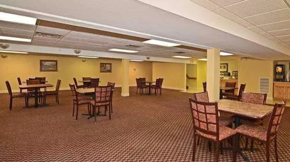 BEST WESTERN REGENT INN | Connecticut - Willington (ve civarı) - Mansfield Center