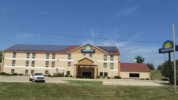 Days Inn - Jefferson City | Missouri - Columbia (ve civarı) - Jefferson City