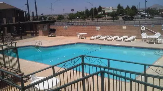 Americas Best Value Inn and Suites Las Cruces | New Mexico - Las Cruces (ve civarı) - Las Cruces