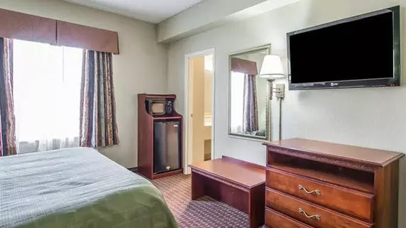 Quality Inn & Suites | Alabama - Jackson (ve civarı) - Thomasville