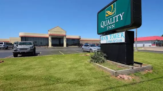 Quality Inn | Oklahoma - Oklahoma City (ve civarı) - Shawnee