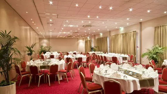 Best Western Plus Hôtel Admiral - Lyon Ouest | Auvergne-Rhone-Alpes - Rhone (bölge) - Lyon (ve çevresi) - La Tour-de-Salvagny