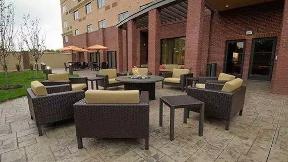 Courtyard by Marriott Lexington Keeneland/Airport | Kentucky - Lexington (ve civarı) - Lexington