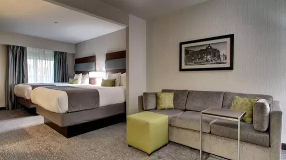 Best Western PLUS Roundhouse Suites Boston | Massachusetts - Boston (ve civarı) - Boston