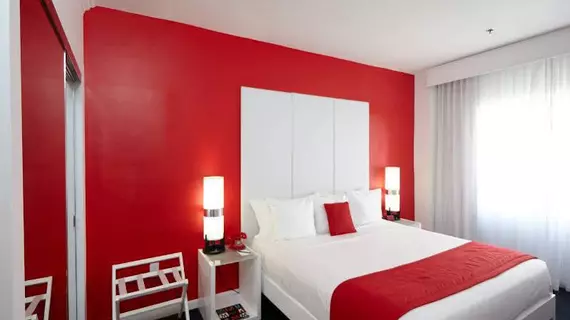 Red South Beach Hotel | Florida - Miami Beach - Mid Plajı