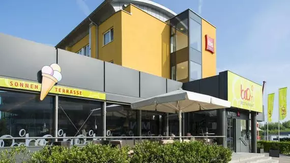 Hotel IBIS Zurich-Adliswil | Zürih Kantonu - Horgen District - Adliswil