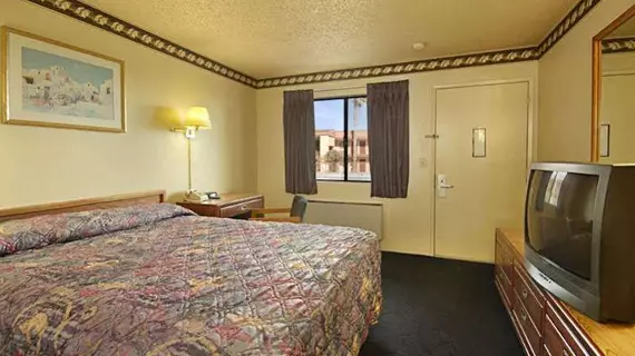 Days Inn Barstow | Kaliforniya - San Bernardino County - Victorville (ve civarı) - Barstow