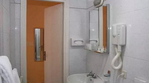 Casa La Salle Guest House | Lazio - Roma (ve civarı) - Aurelio