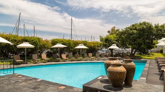 Protea Hotel by Marriott Knysna Quays | Western Cape (il) - Knysna - Kordon Alanı