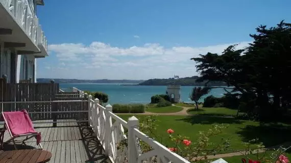 Grand Hotel des Bains | Brittany - Finistere - Locquirec