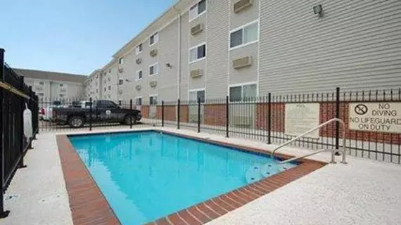 Suburban Extended Stay Hotel Avondale | Louisiana - New Orleans (ve civarı) - Westwego