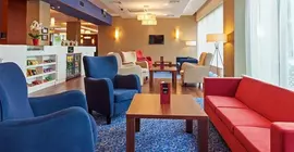 Hampton Inn Warsaw Airport | Mazovya Voyvodalığı - Varşova (ve civarı) - Okęcie