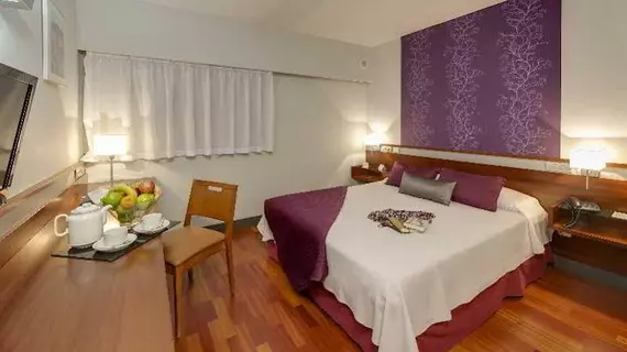 Hotel Torrejon | Madrid Özerk Topluluğu - Madrid (ve civarı) - Torrejon de Ardoz