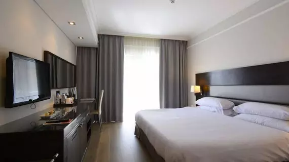 Ramada By Wyndham Downtown Beirut | Beyrut (ve civarı) - Beyrut Merkez Bölgesi