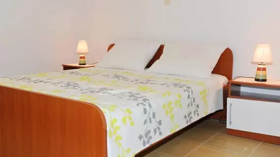 Miljak Apartments | Split-Dalmaçya - Podstrana