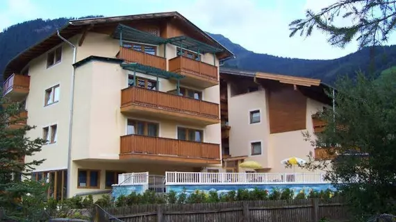 Hotel Ferienwelt Kristall | Salzburg (eyalet) - Zell am See - Rauris